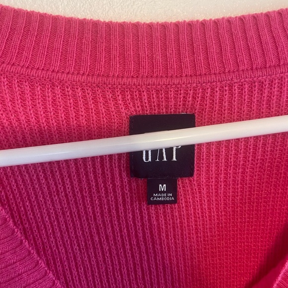 Gap Sweater - Picture 2 of 3
